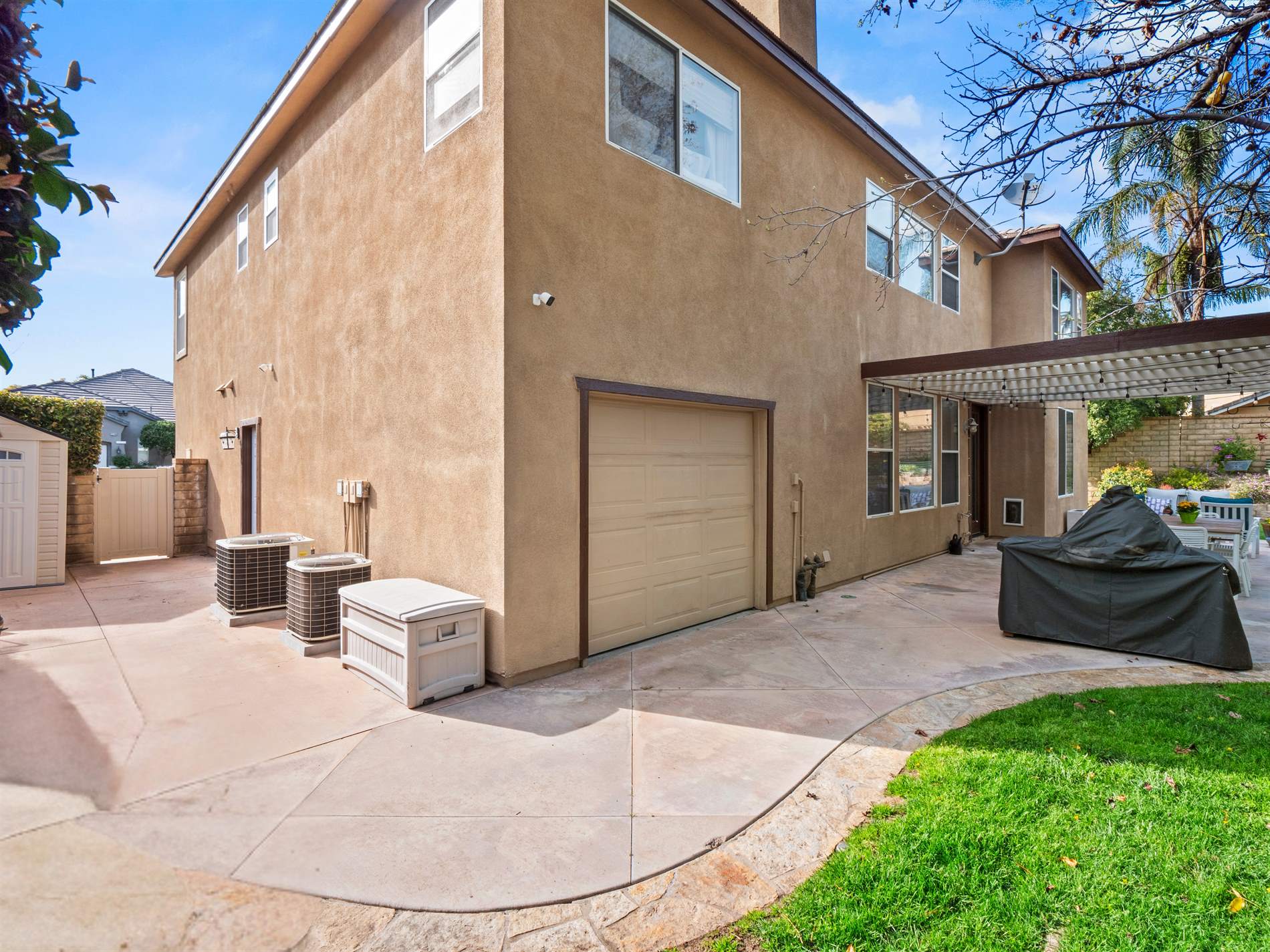 22136 Crestline Trail, Saugus, CA 91390