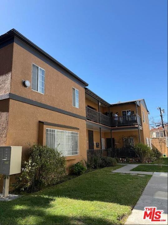 4173 Leimert Boulevard, Los Angeles, CA 90008