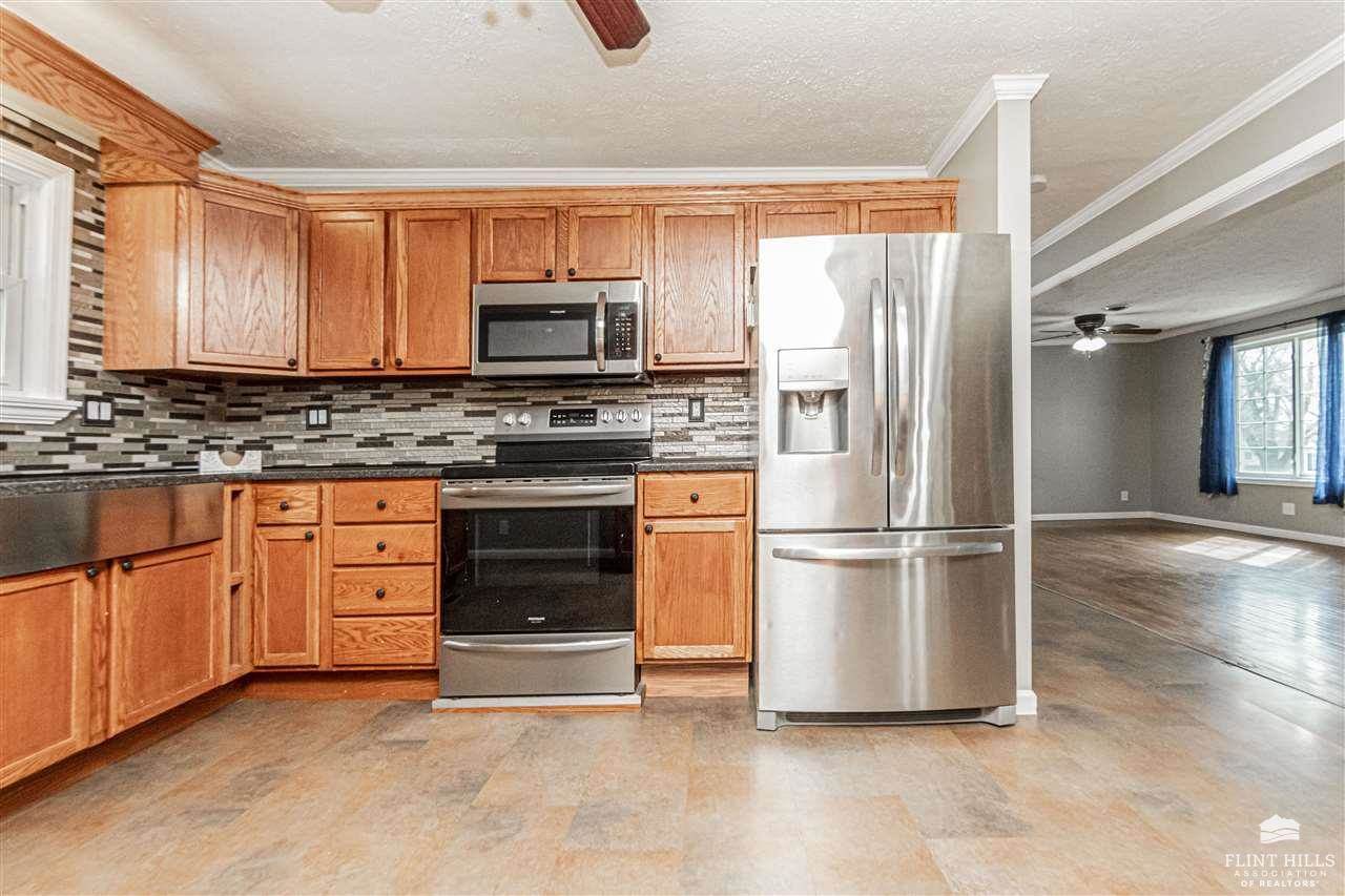 518 West Ash Street, Junction City, KS 66441