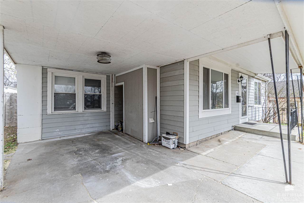 518 West Ash Street, Junction City, KS 66441