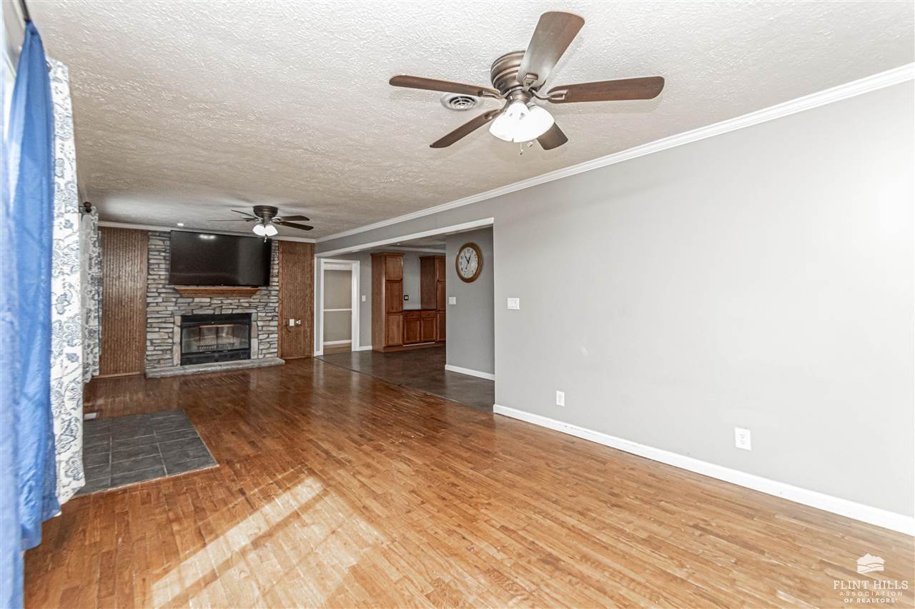 518 West Ash Street, Junction City, KS 66441