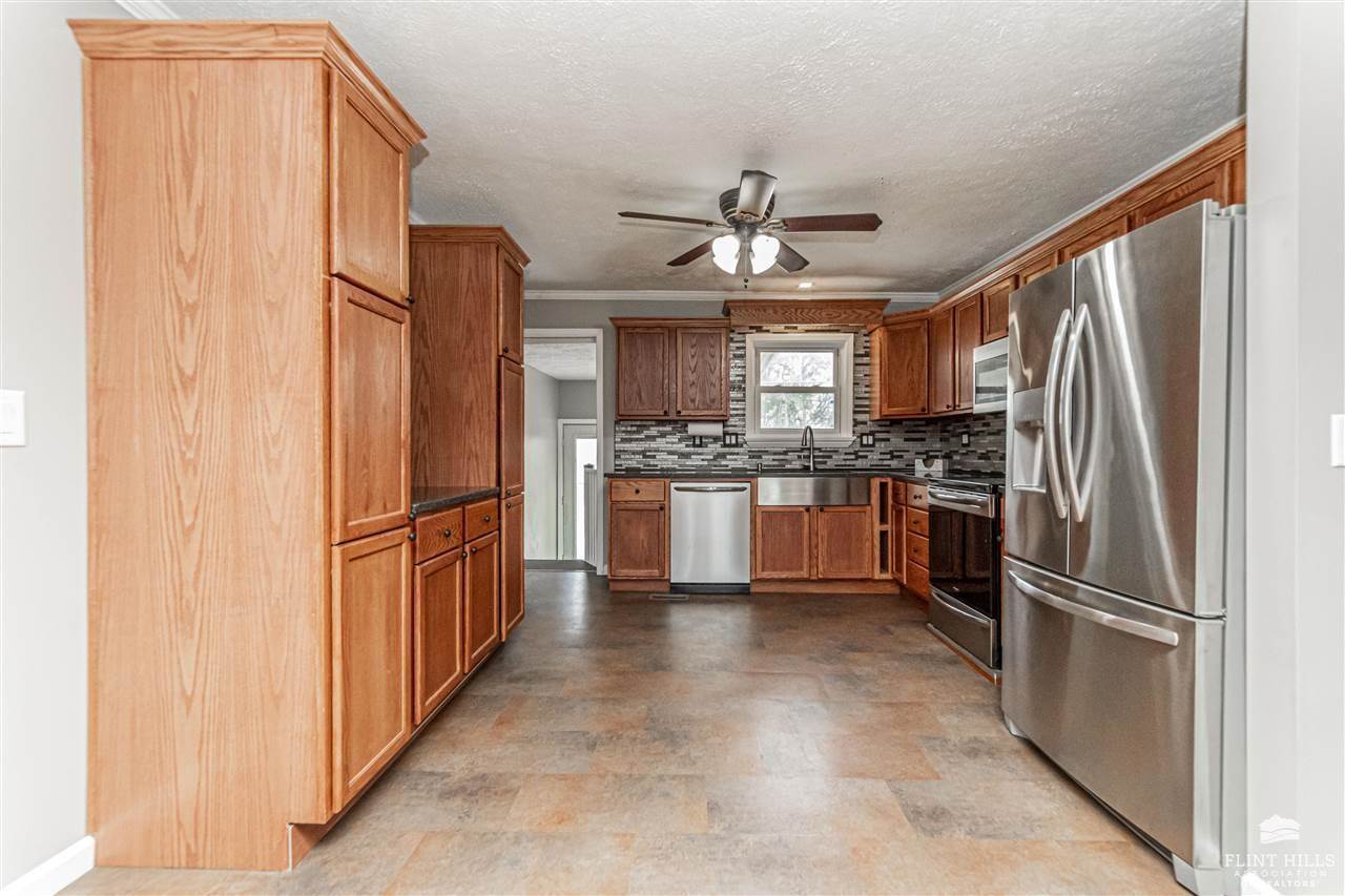 518 West Ash Street, Junction City, KS 66441