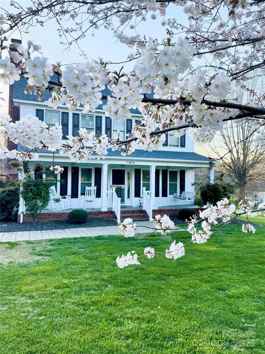 10619 Arlington Church Road, Mint Hill, NC 28227