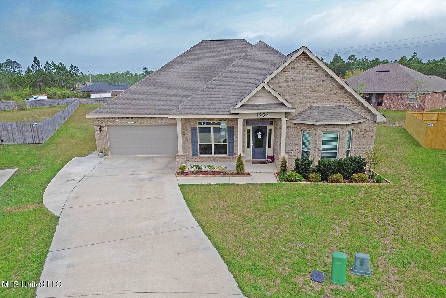 1224 Carraway Cove, Ocean Springs, MS 39564