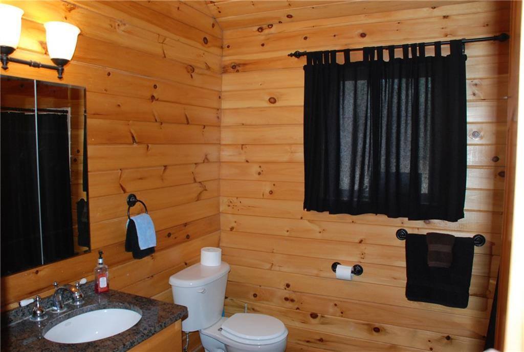 197 Arctic Station Road, Orrington, ME 04474