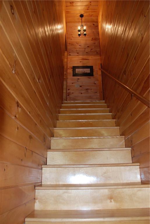 197 Arctic Station Road, Orrington, ME 04474