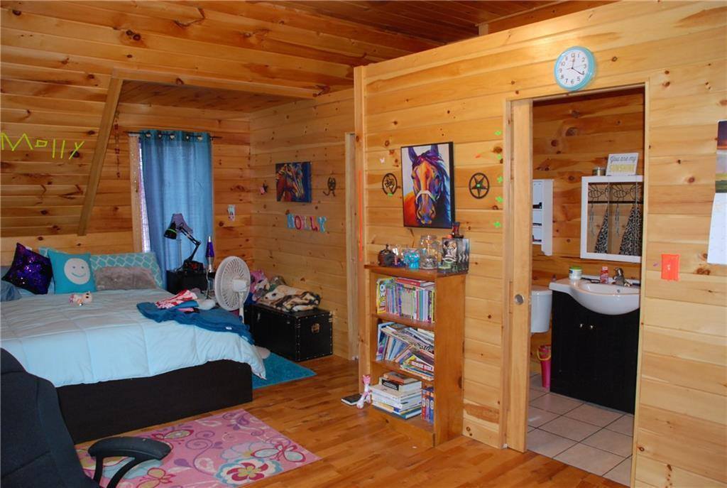 197 Arctic Station Road, Orrington, ME 04474
