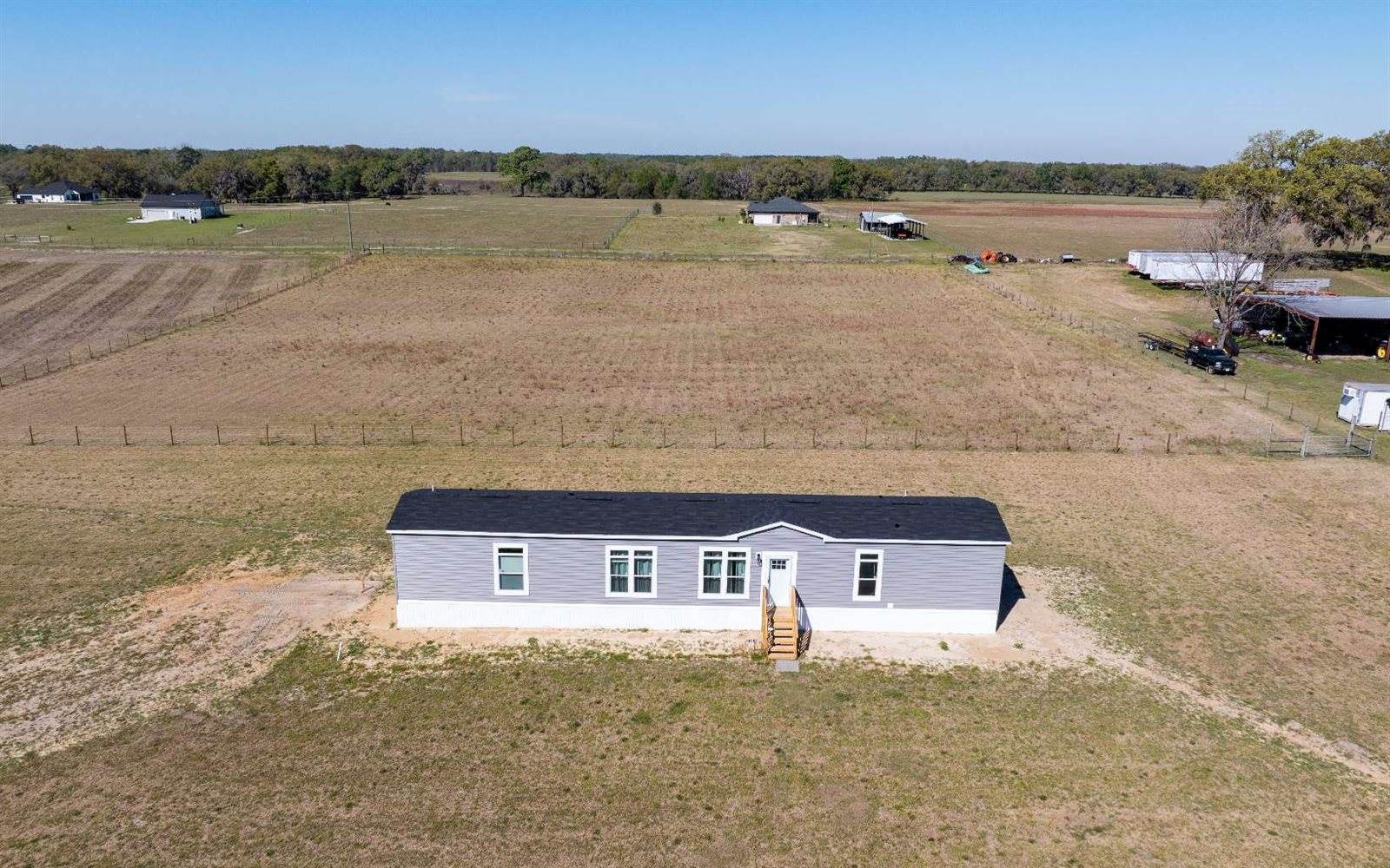 1884 SW Haltiwanger Rd, Lake City, FL 32024