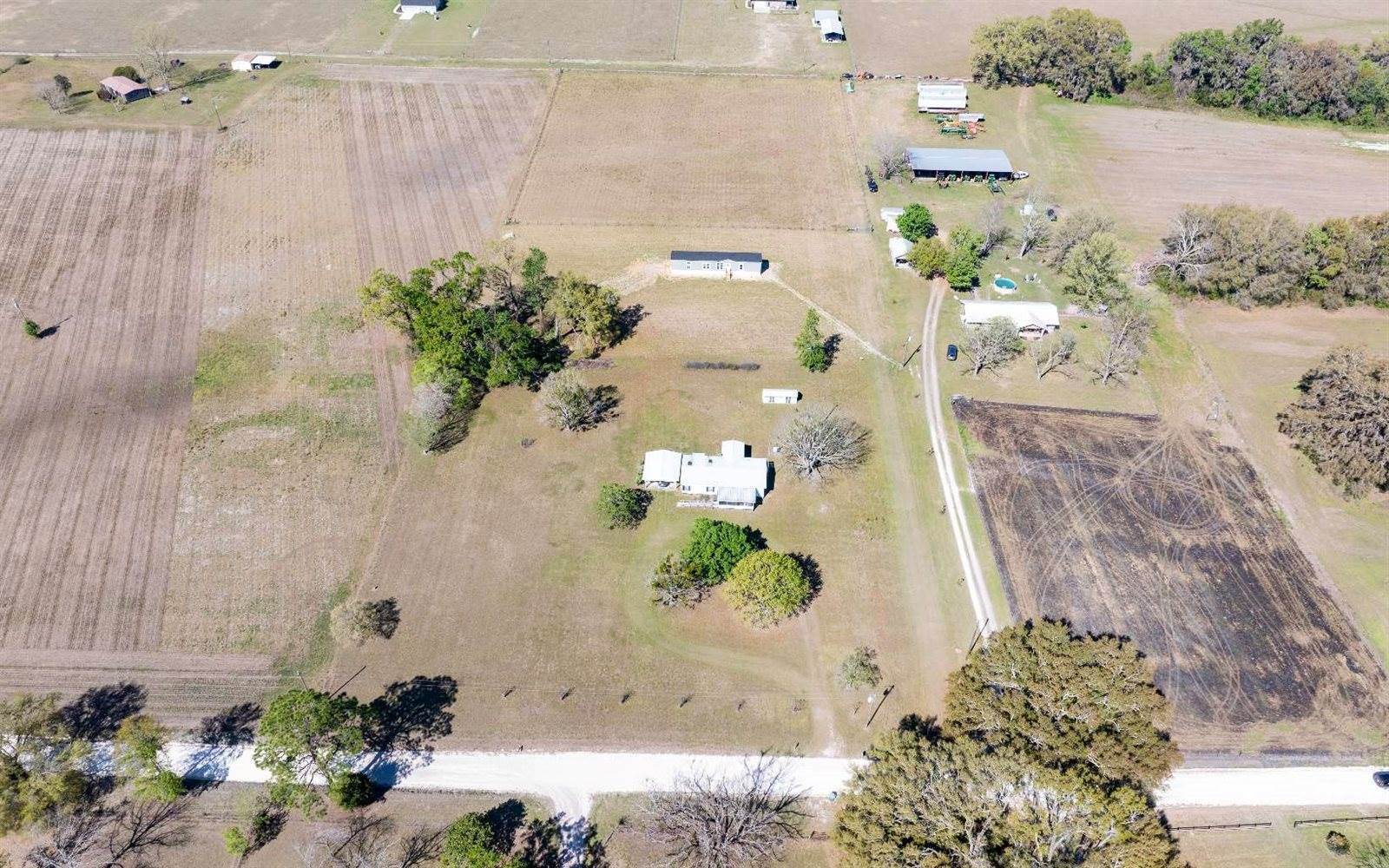 1884 SW Haltiwanger Rd, Lake City, FL 32024
