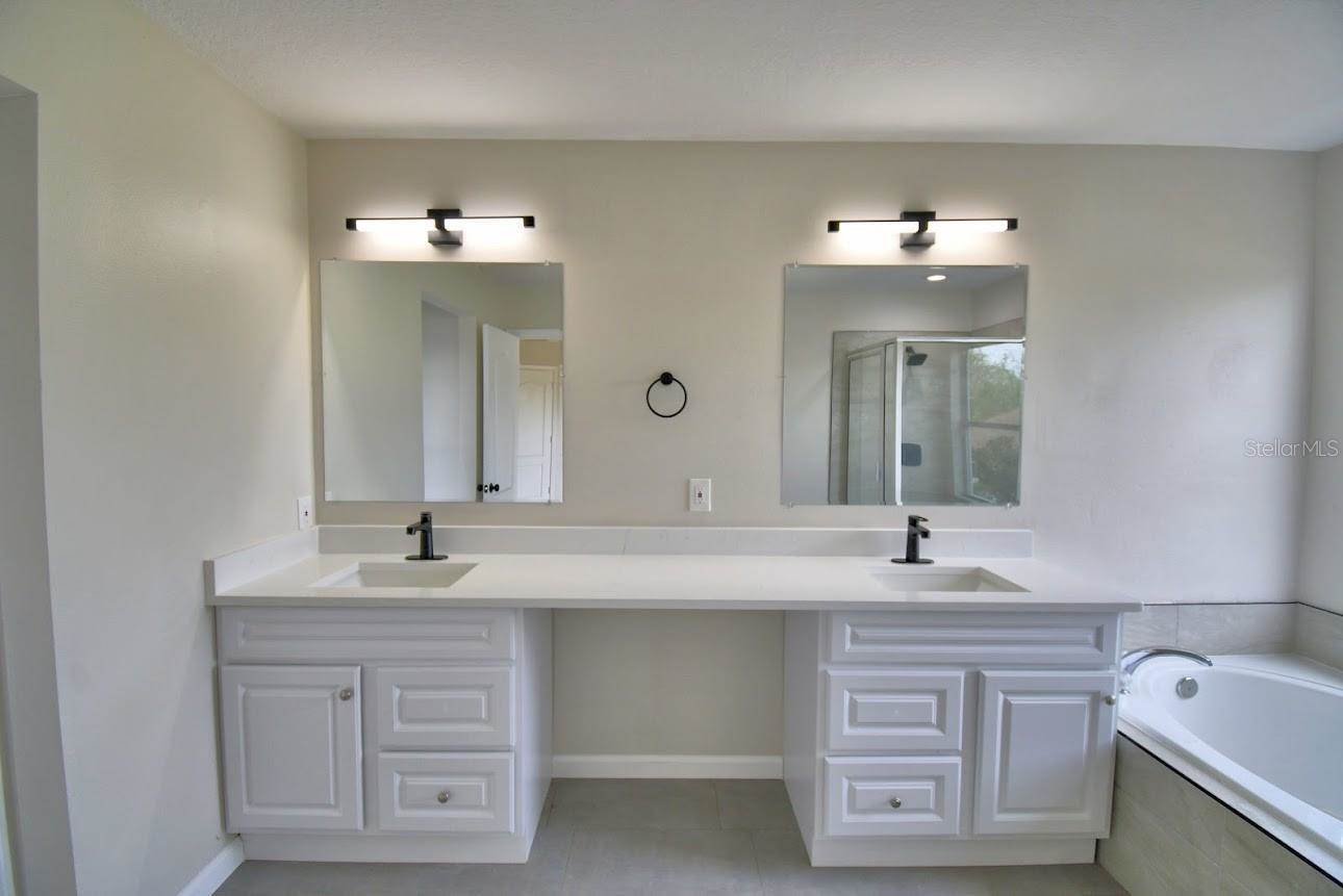 11606 Tropical Isle Lane, Riverview, FL 33579