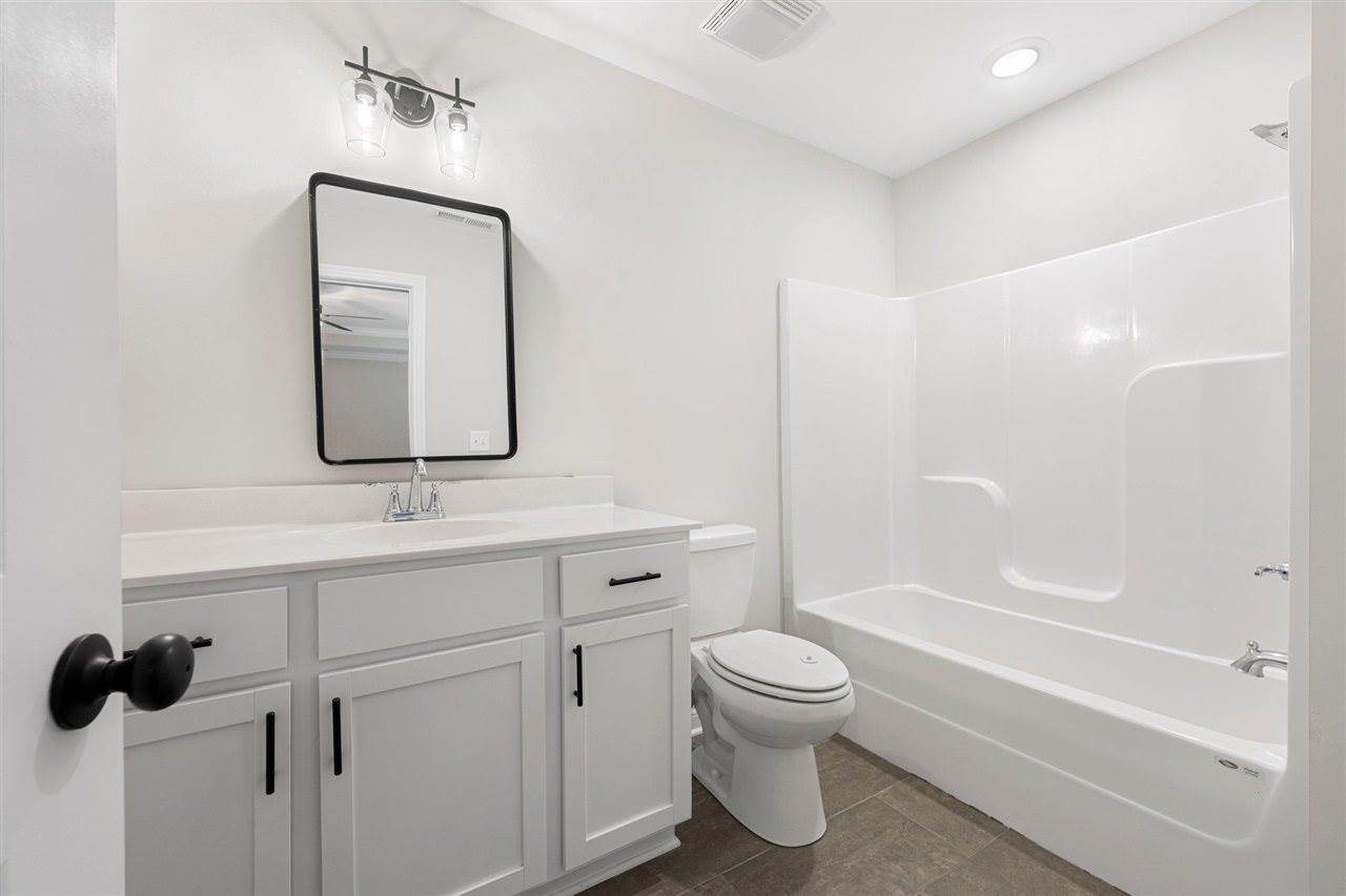 6538/6542 Fortuna Court, Bowling Green, KY 42104