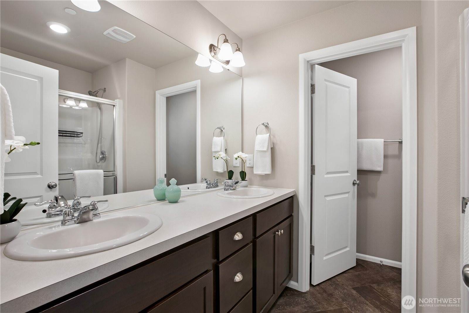 3448 Hoffman Hill Boulevard, Dupont, WA 98327