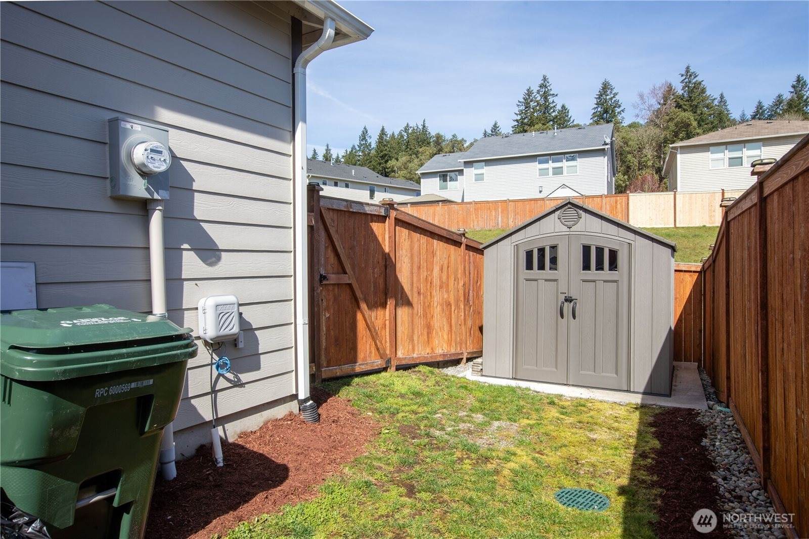 3448 Hoffman Hill Boulevard, Dupont, WA 98327