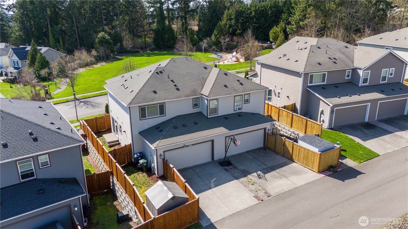 3448 Hoffman Hill Boulevard, Dupont, WA 98327
