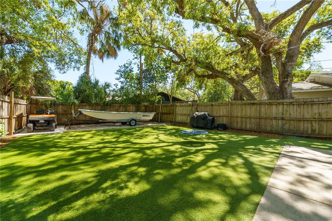 2515 Park Street North, Saint Petersburg, FL 33710