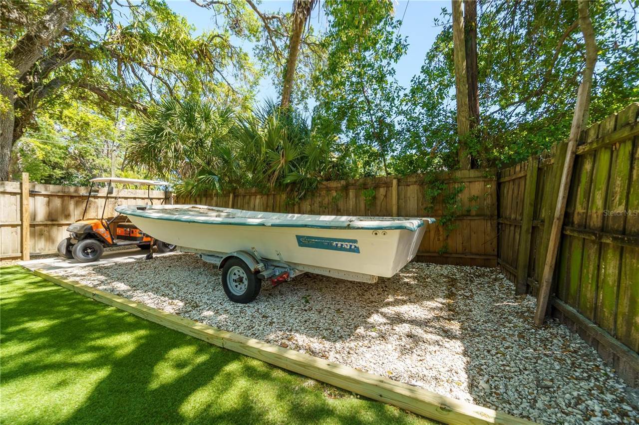 2515 Park Street North, Saint Petersburg, FL 33710