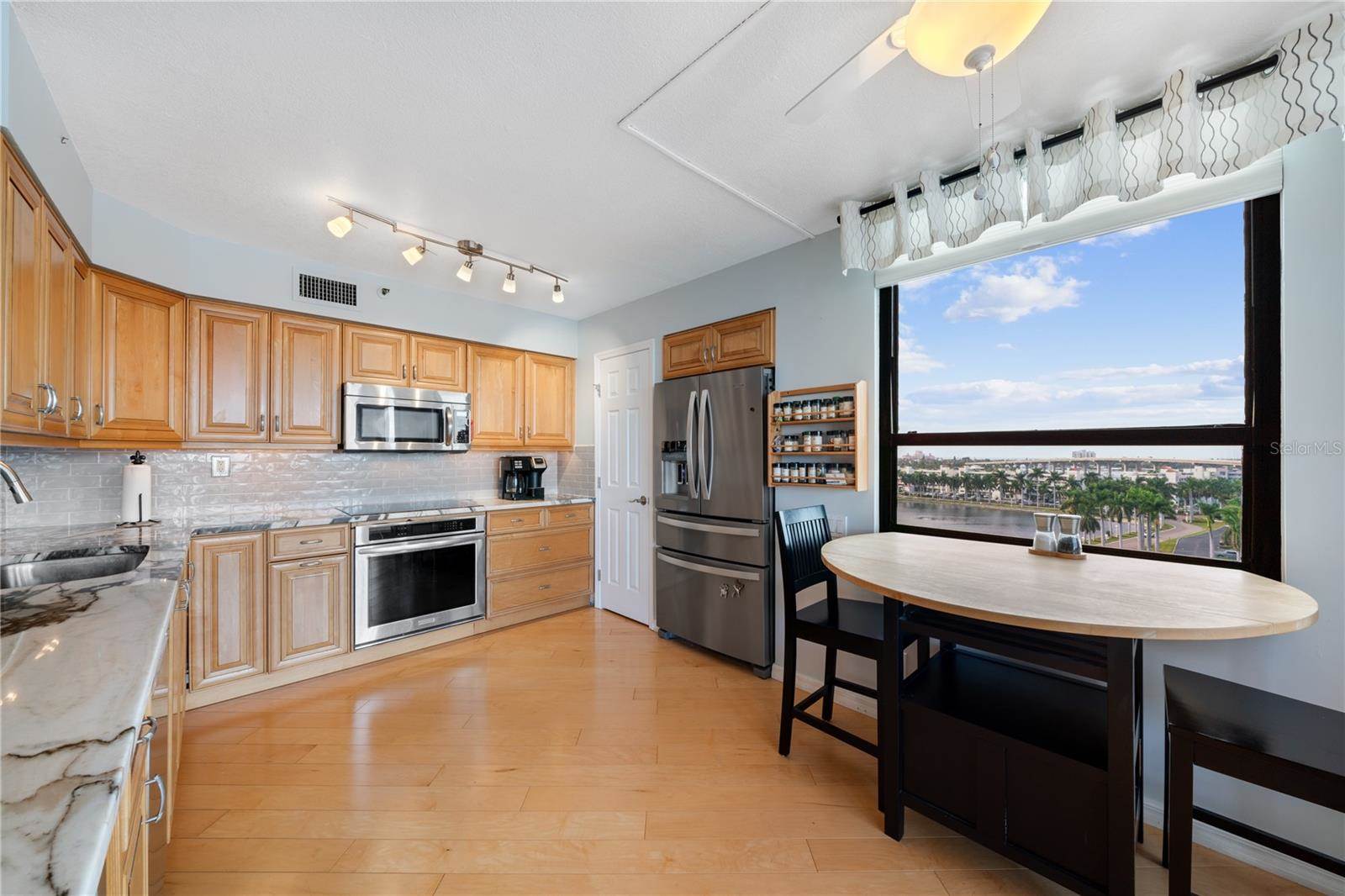 6294 Bahia Del Mar Circle, #904, Saint Petersburg, FL 33715