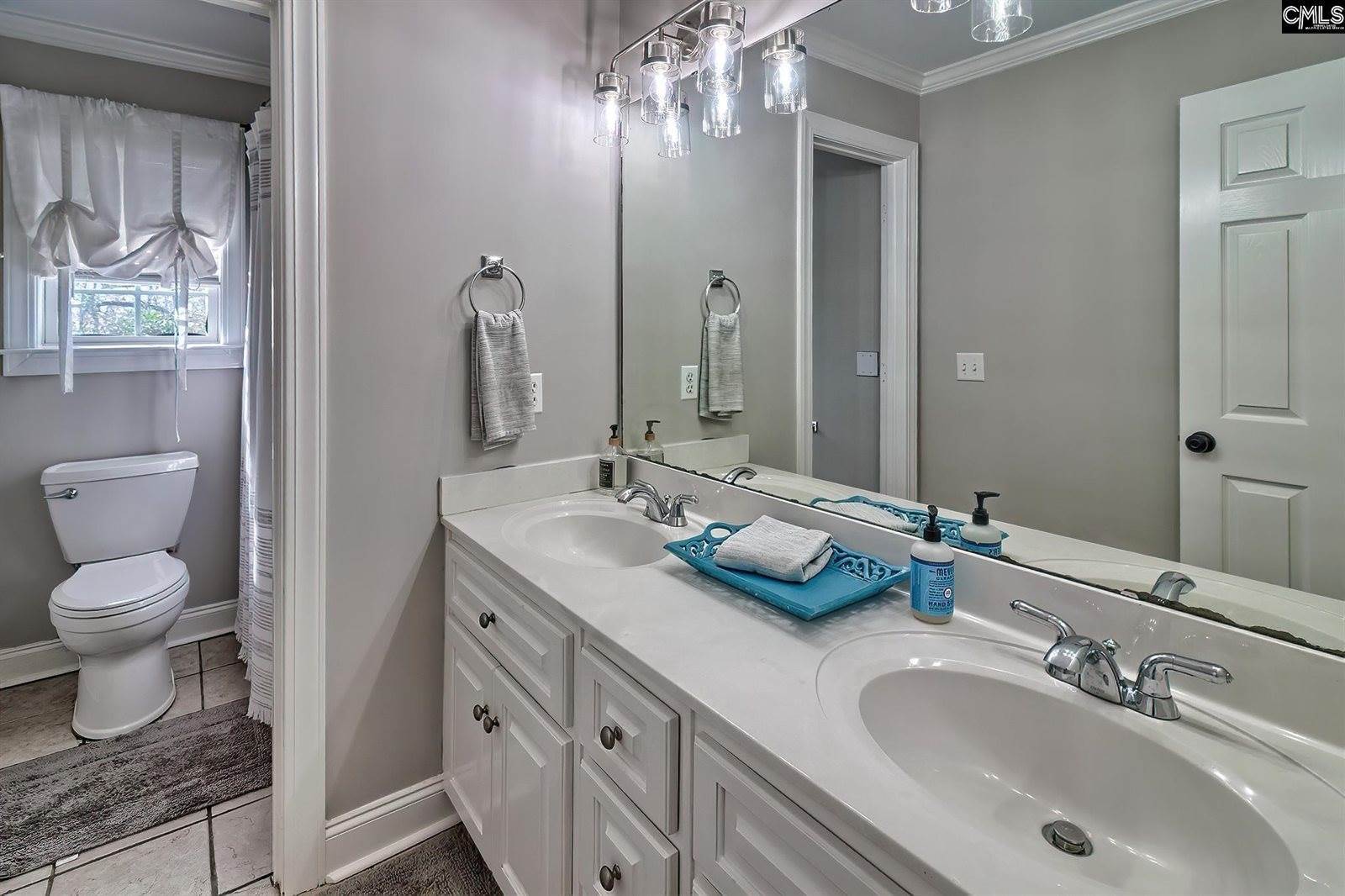 437 Caro, Chapin, SC 29036