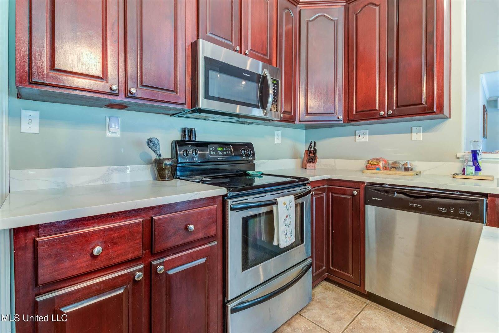 14105 E Parker Road, Vancleave, MS 39565