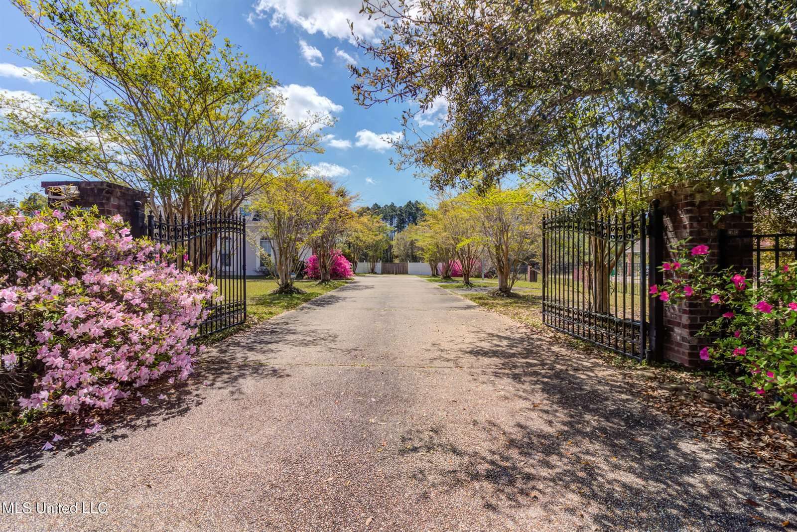 14105 E Parker Road, Vancleave, MS 39565