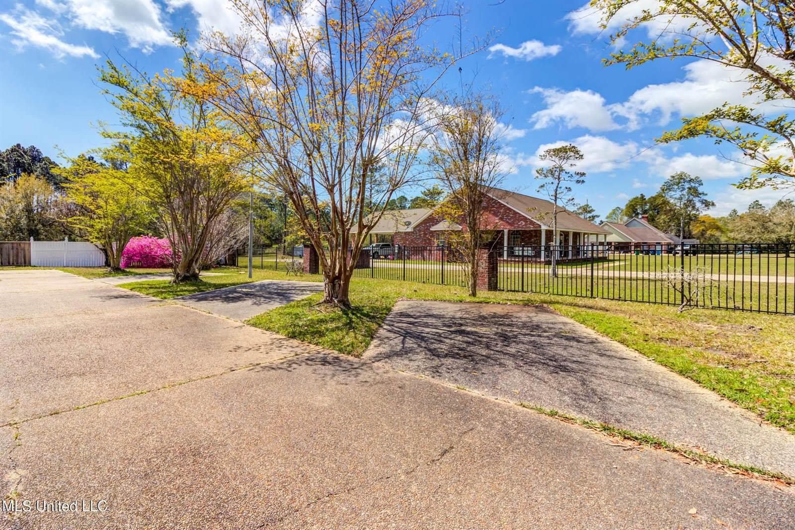 14105 E Parker Road, Vancleave, MS 39565