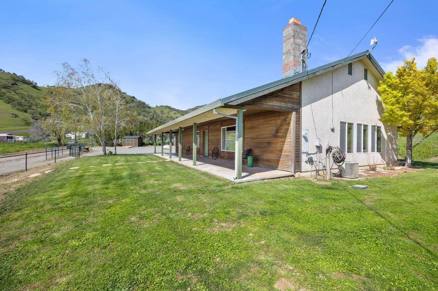 5065 Kellogg Road, Sutter, CA 95982