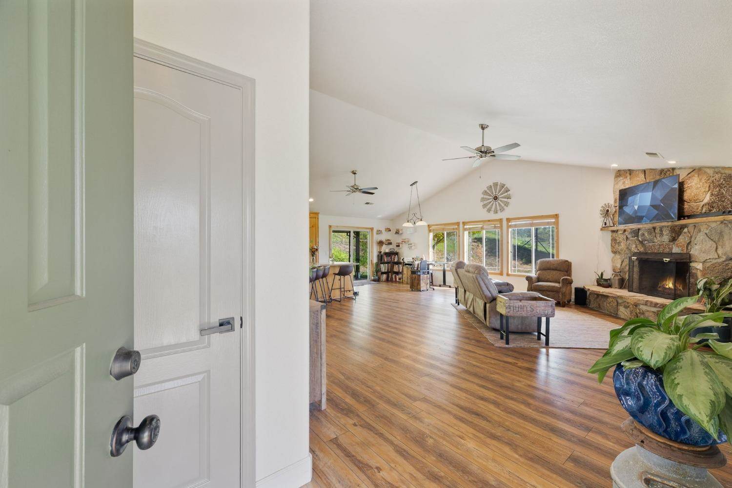 5065 Kellogg Road, Sutter, CA 95982