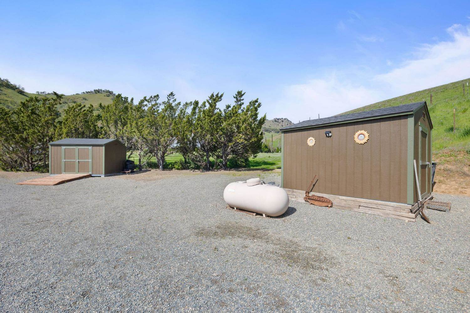 5065 Kellogg Road, Sutter, CA 95982