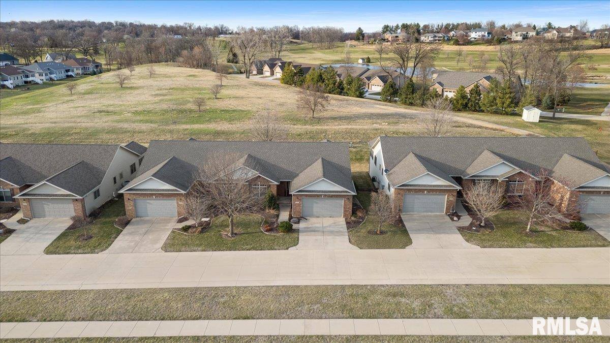 1506 17TH Street, De Witt, IA 52742