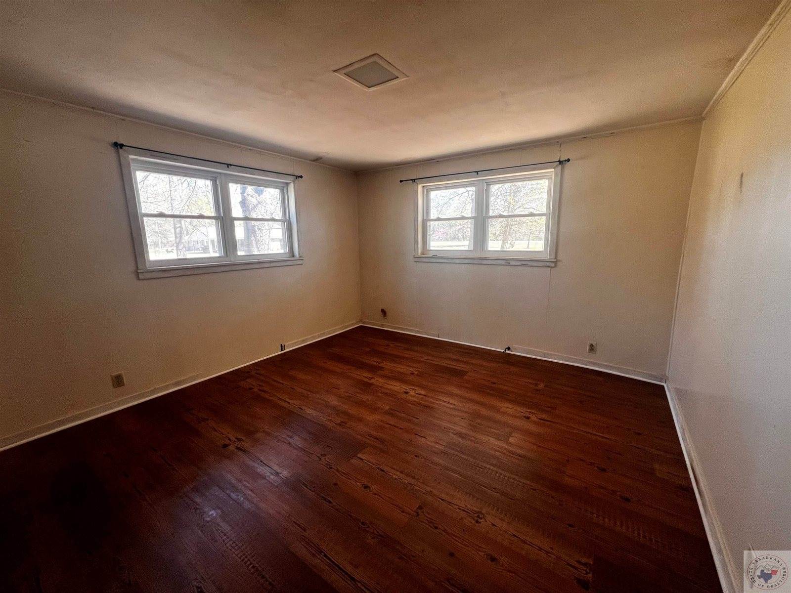 1476 Hwy 98, New Boston, TX 75570