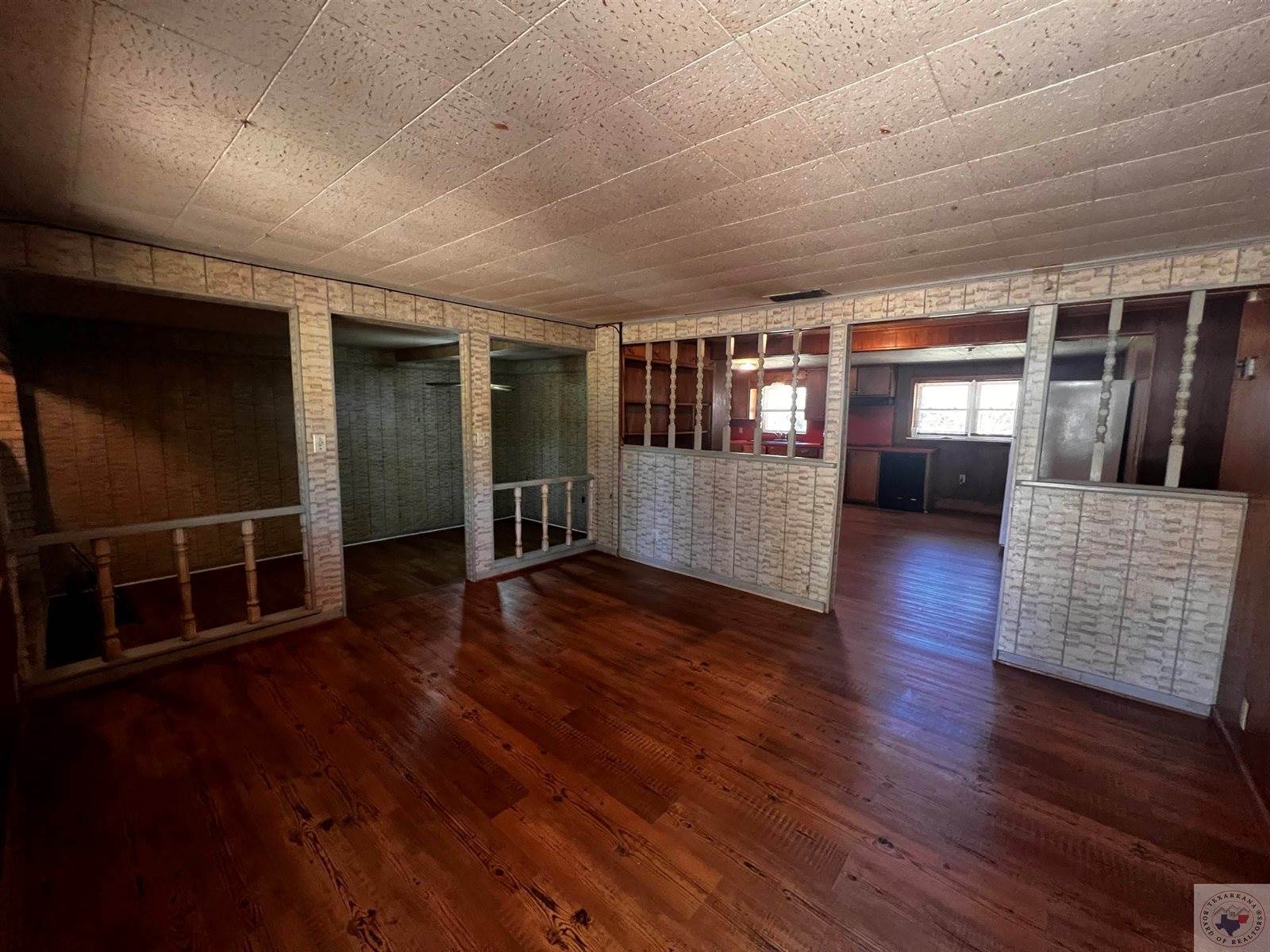 1476 Hwy 98, New Boston, TX 75570