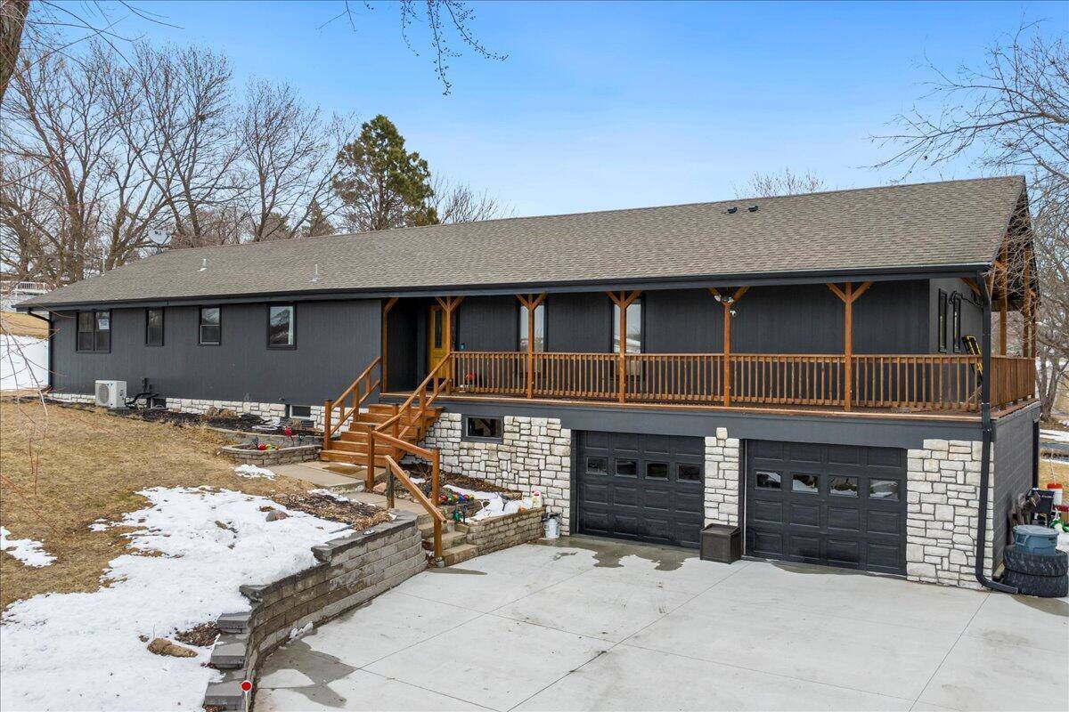 14839 230TH Street, Council Bluffs, IA 51503