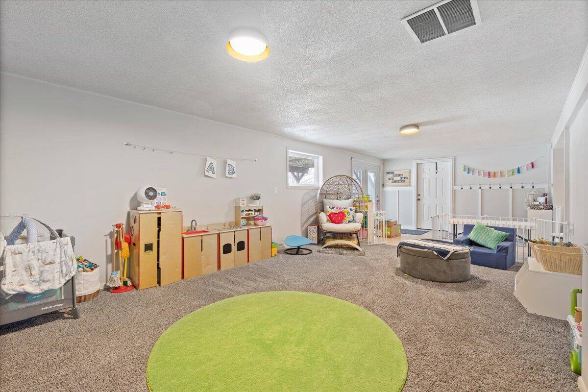 14839 230TH Street, Council Bluffs, IA 51503