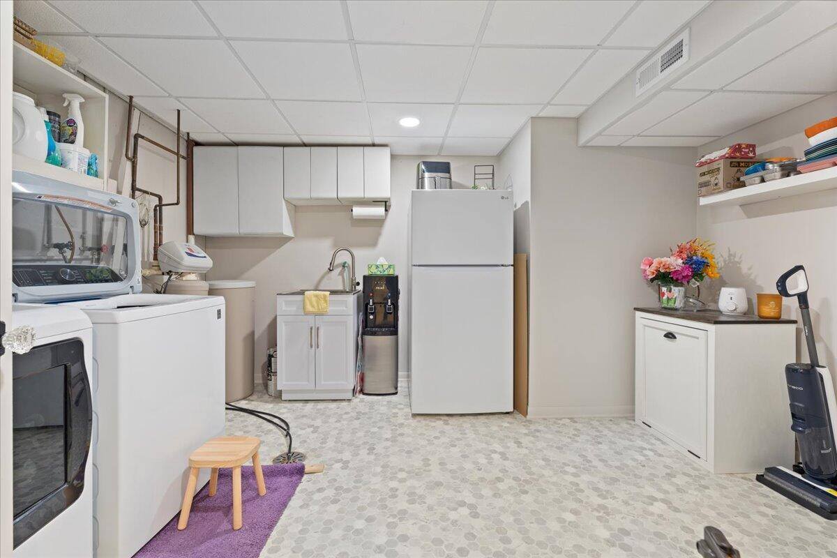 14839 230TH Street, Council Bluffs, IA 51503