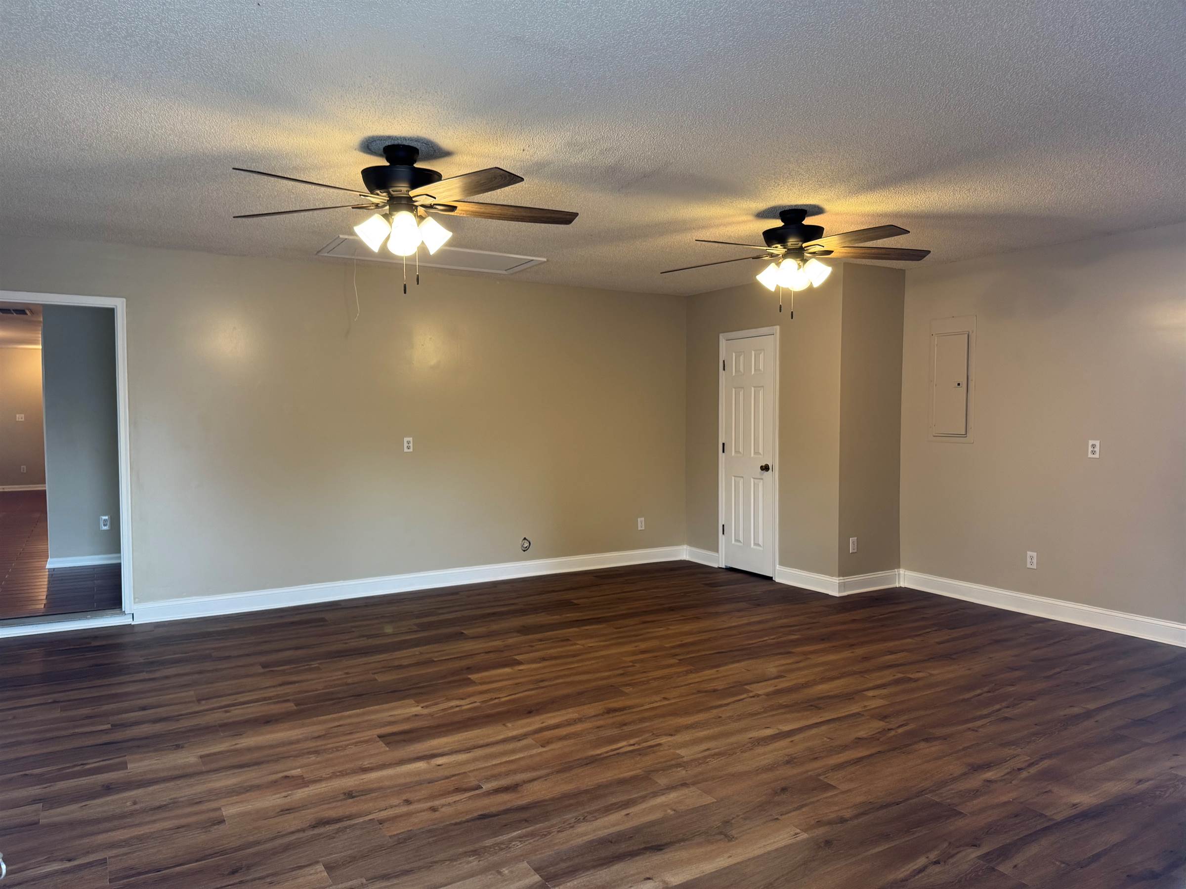 568 Thompson Mill Road, Bonaire, GA 31005