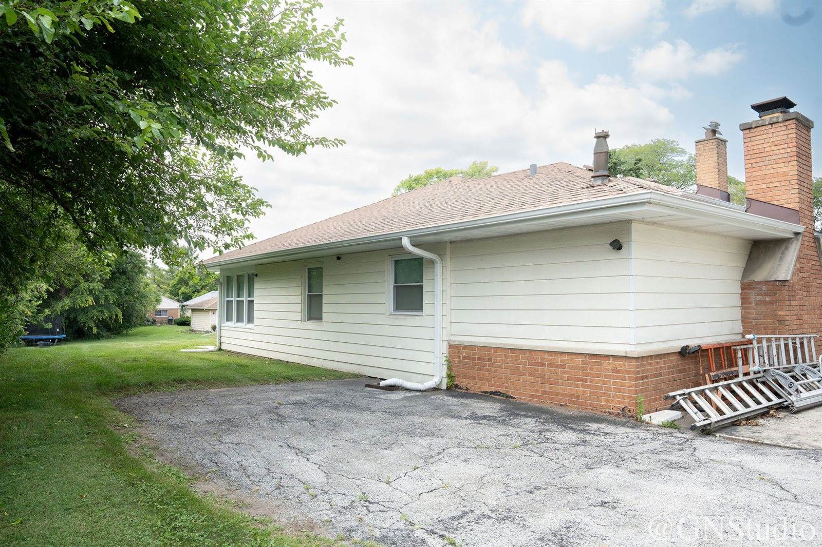 17405 Longfellow Avenue, Hazel Crest, IL 60429