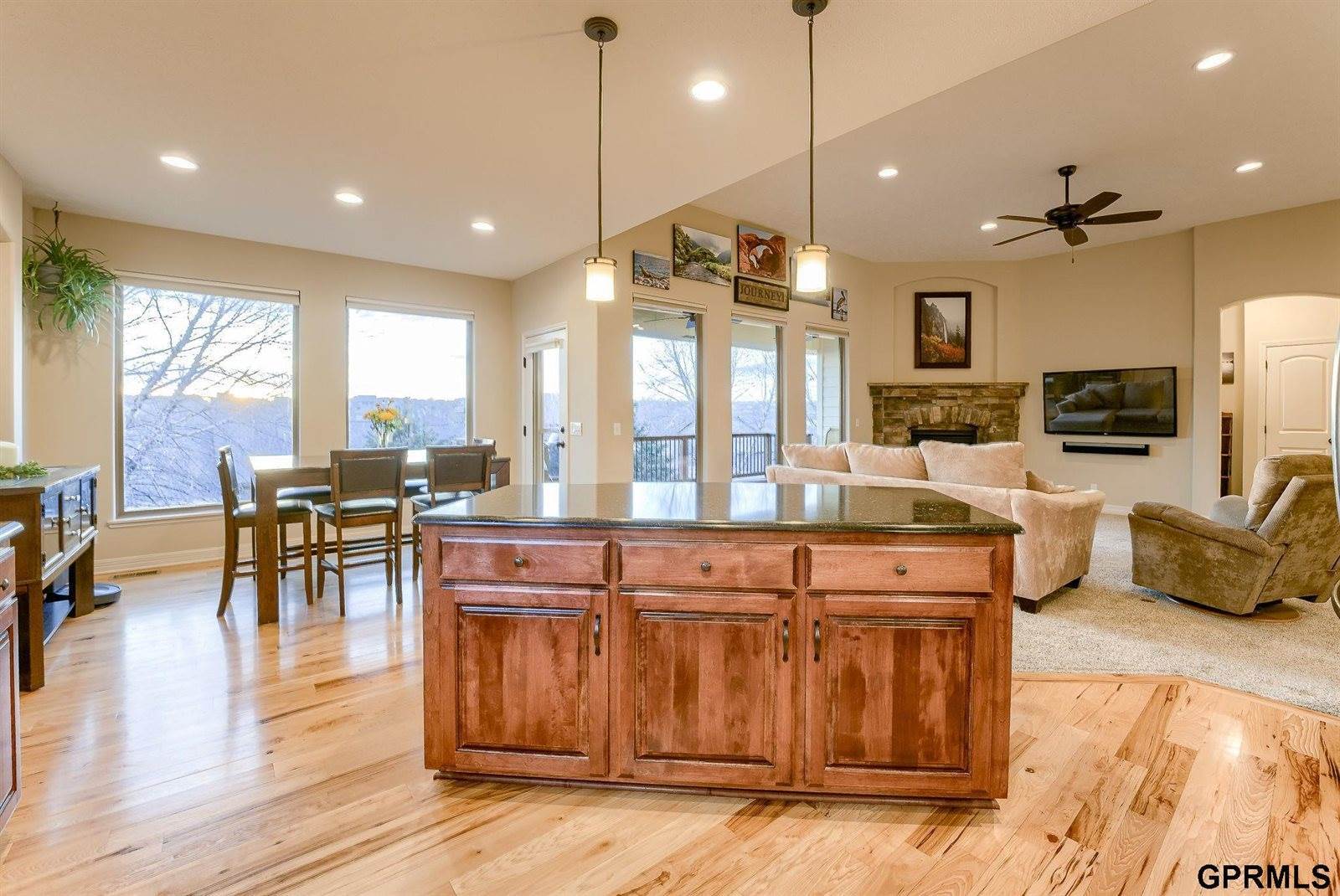 6104 South 193 Street, Omaha, NE 68135