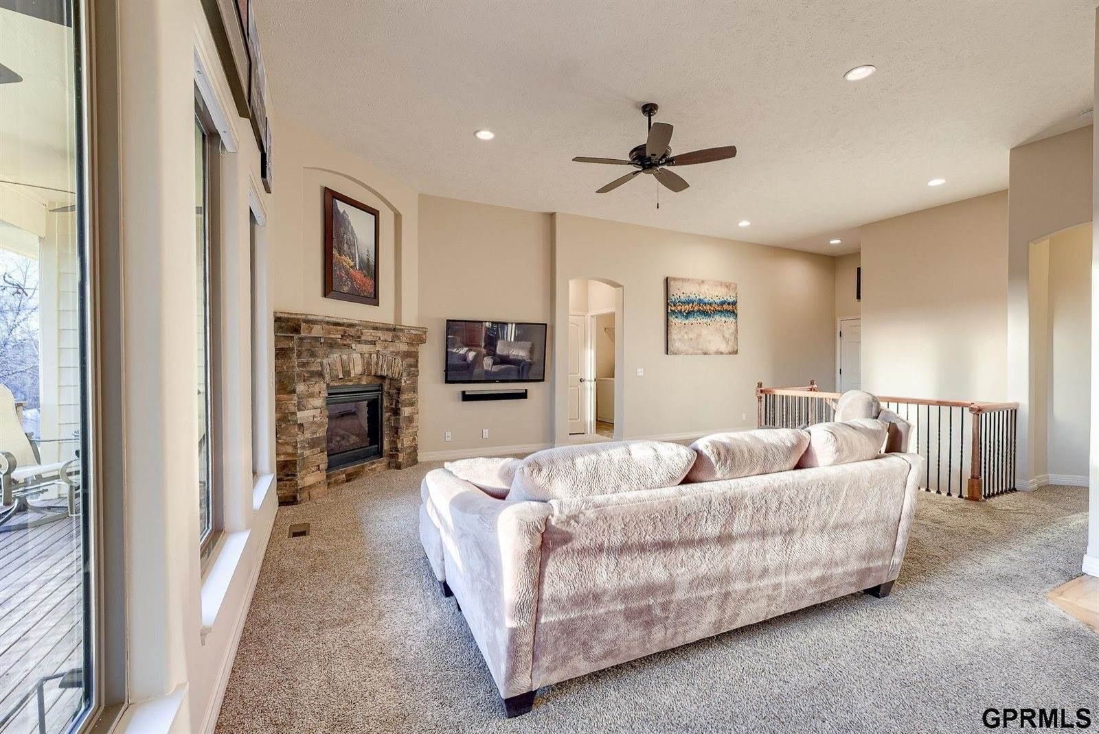 6104 South 193 Street, Omaha, NE 68135