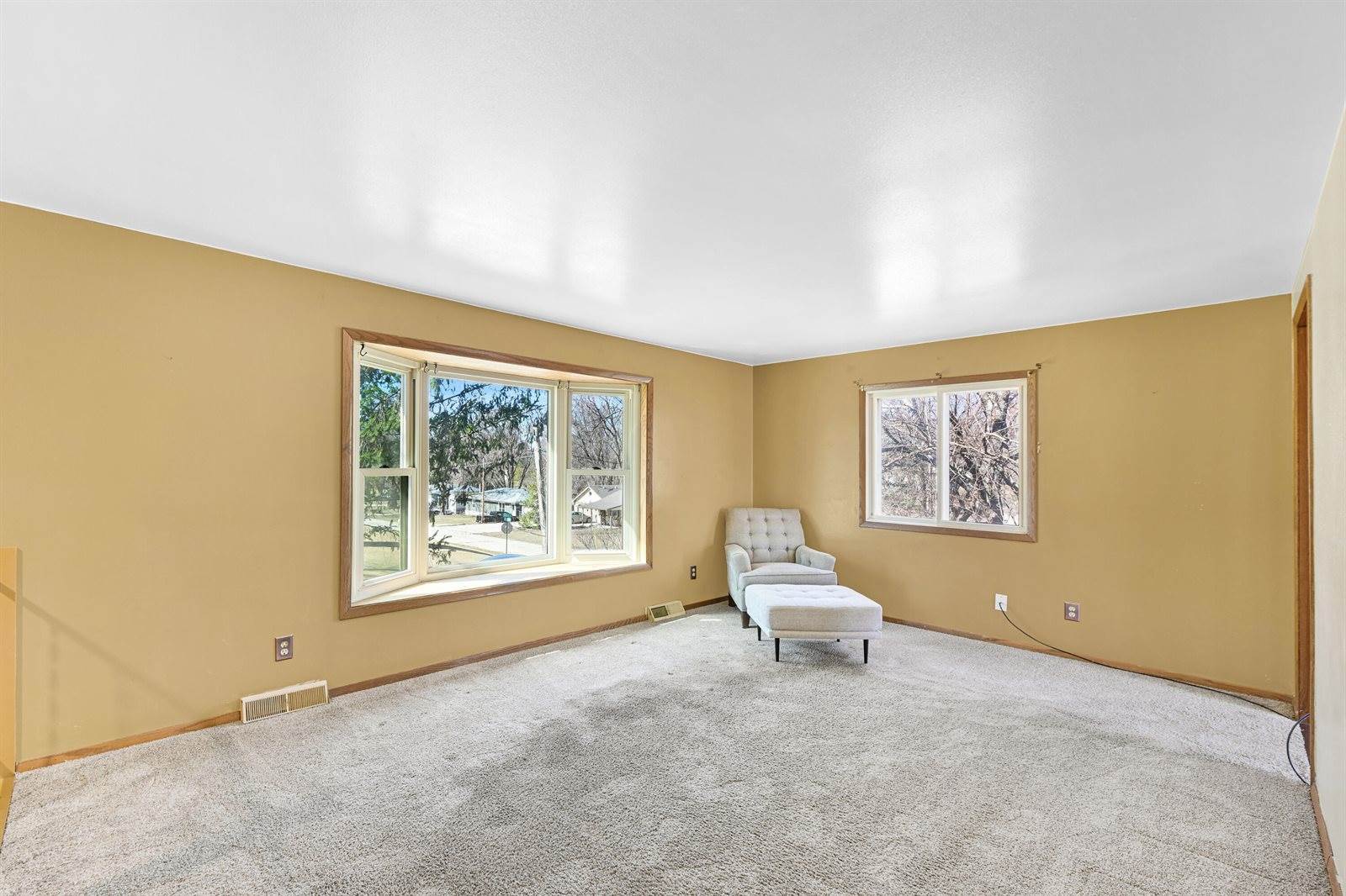 103 Ridge Rd, Palmyra, WI 53156