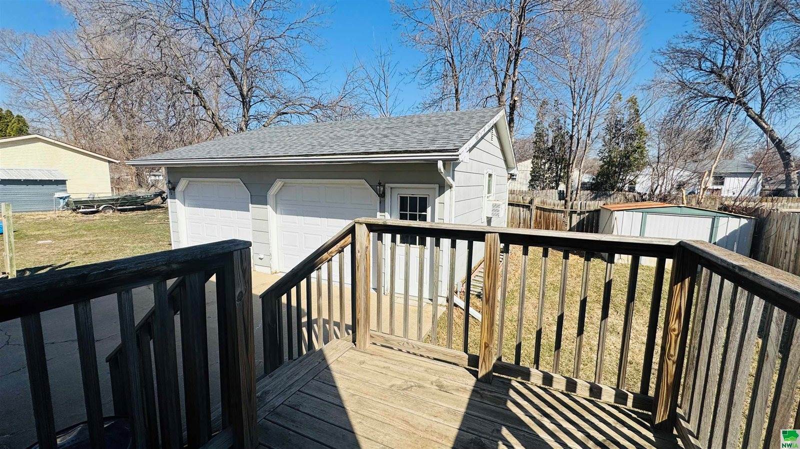 1417 W 29th, Sioux City, IA 51103