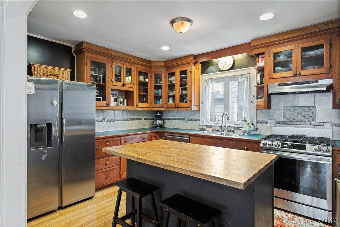 140 Homecroft Road, Syracuse, NY 13206