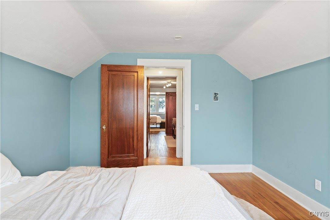 140 Homecroft Road, Syracuse, NY 13206