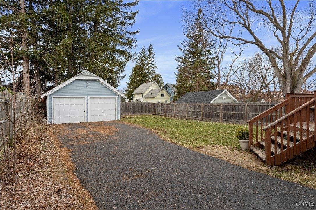 140 Homecroft Road, Syracuse, NY 13206