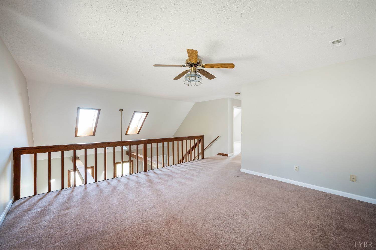 121 Laurel Lane, Lynchburg, VA 24502