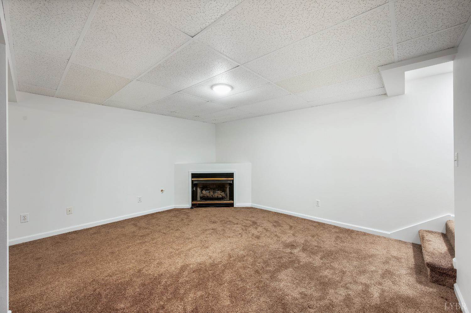 121 Laurel Lane, Lynchburg, VA 24502