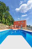 121 Laurel Lane, Lynchburg, VA 24502