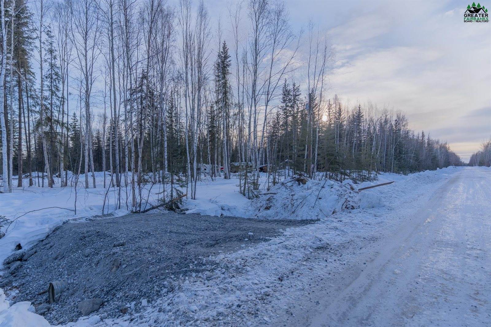 1289 Aztec Road, North Pole, AK 99705