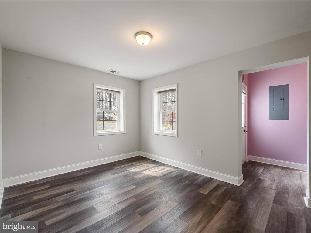 350 Evergreen Lane, Bluemont, VA 20135