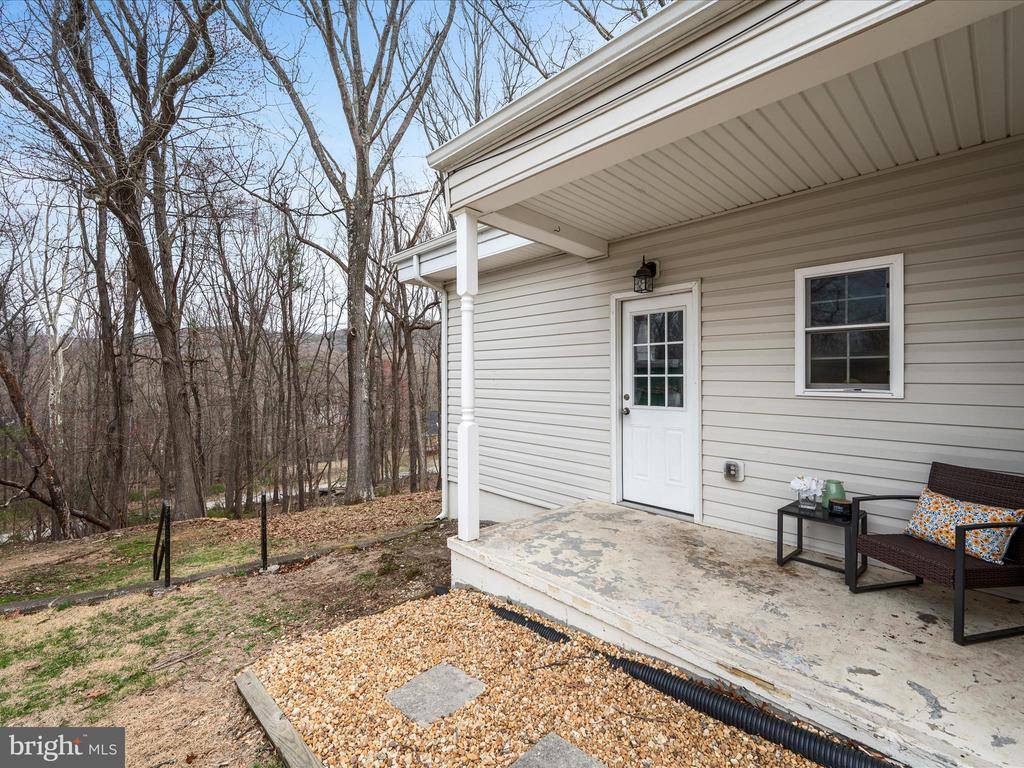 350 Evergreen Lane, Bluemont, VA 20135