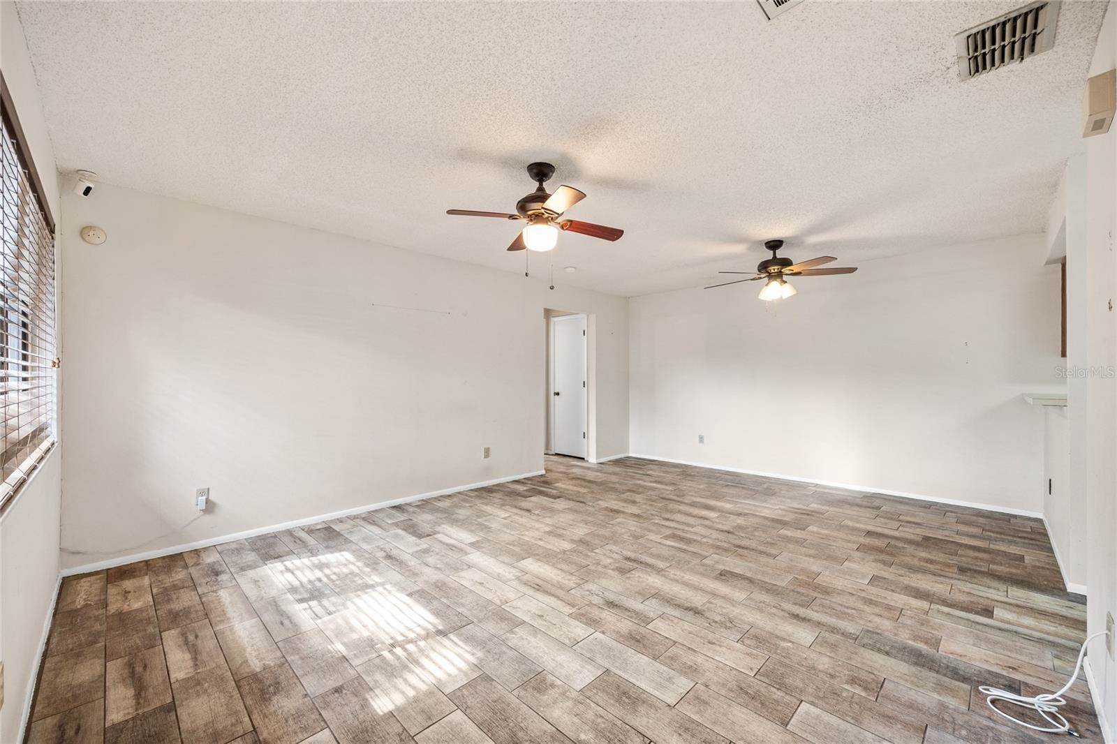 8460 60TH Street North, #601, Pinellas Park, FL 33781